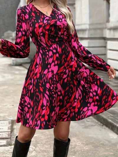 Printed Surplice Long Sleeve Dress sold by Charming Charlie product image thumbnail 5
