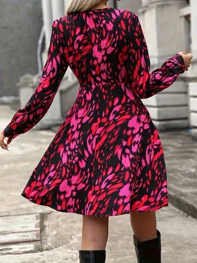 Printed Surplice Long Sleeve Dress sold by Charming Charlie product image thumbnail 2