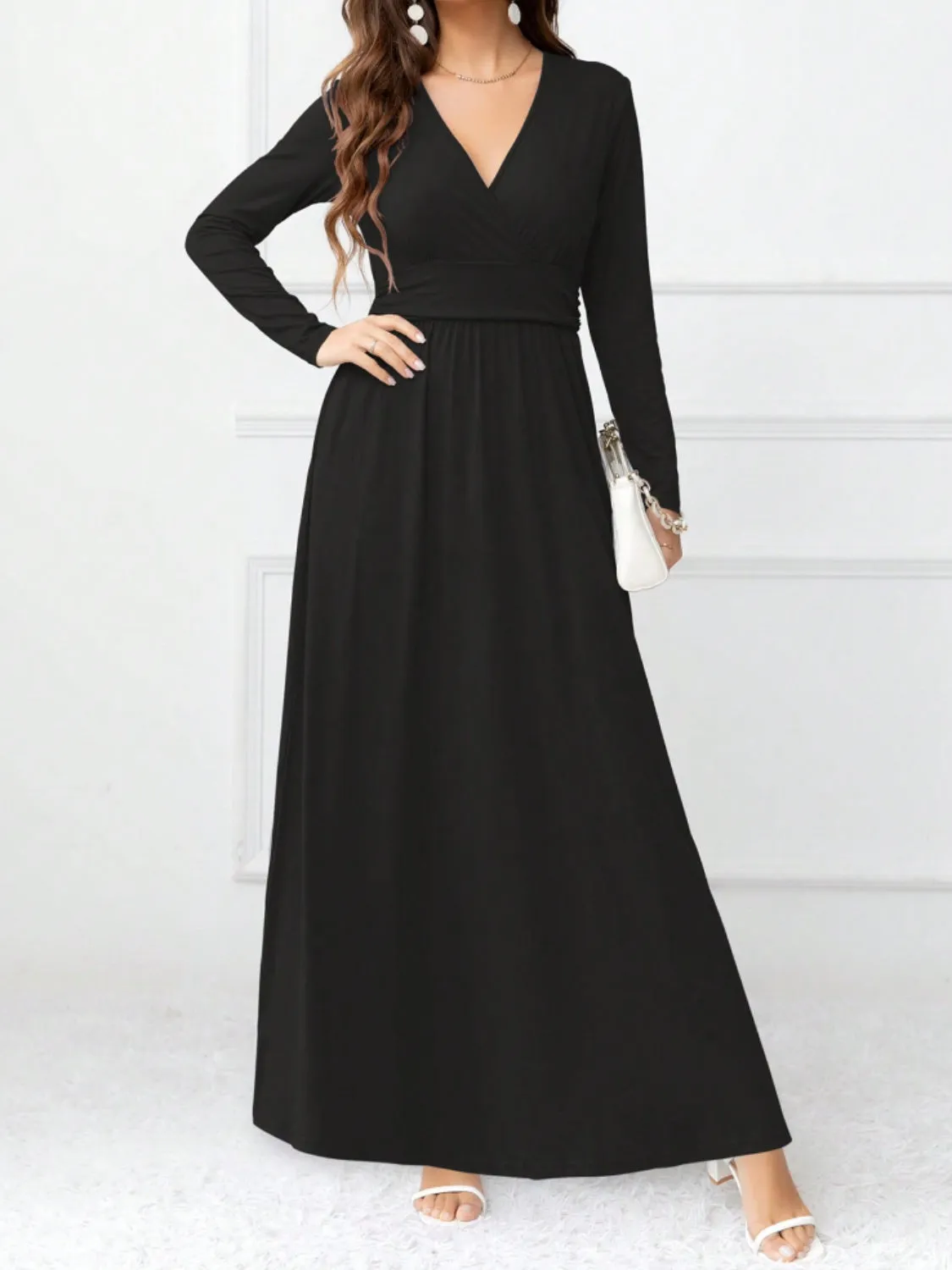 Pocketed Surplice Long Sleeve Maxi Dress sold by Charming Charlie product image thumbnail 4