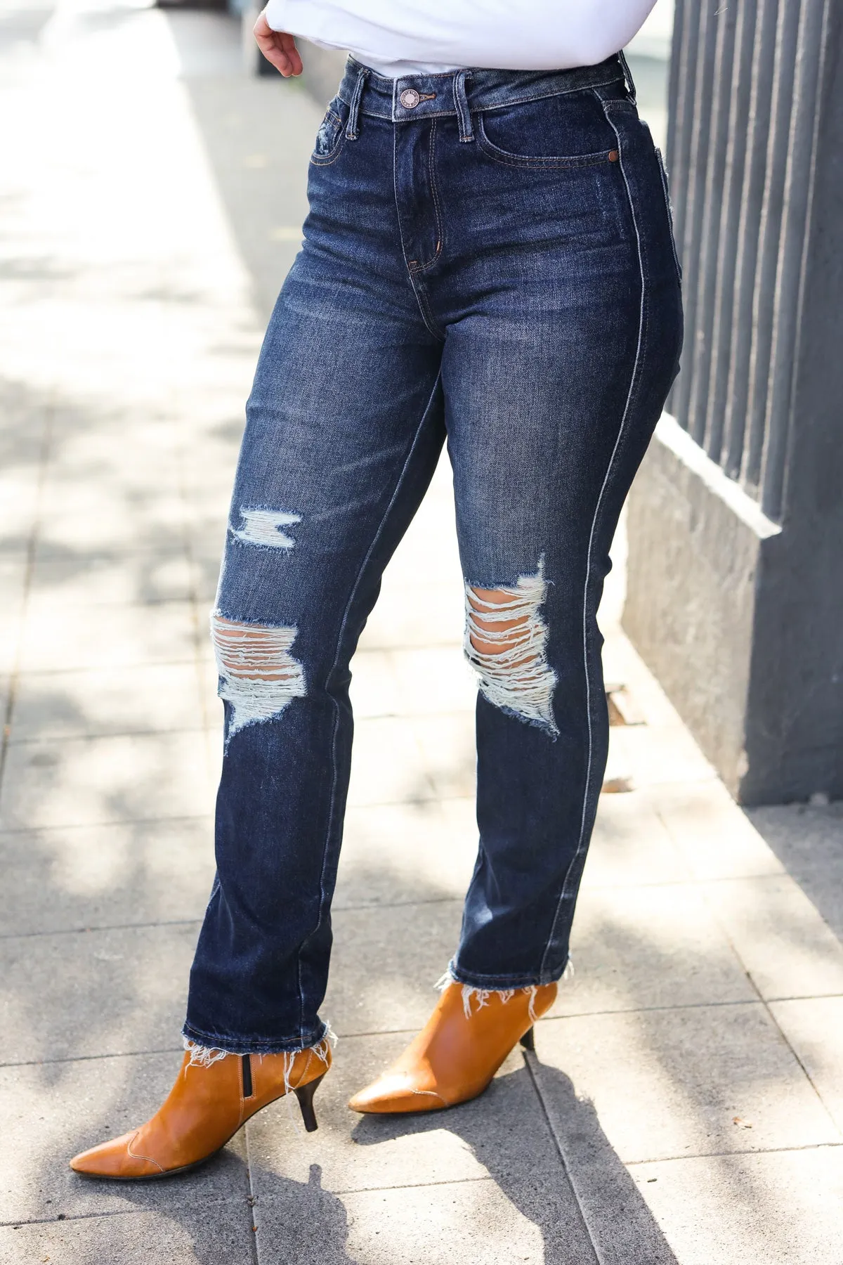 Judy Blue Dark Wash Mid Rise Distressed Straight Leg Jeans sold by Charming Charlie product image thumbnail 5
