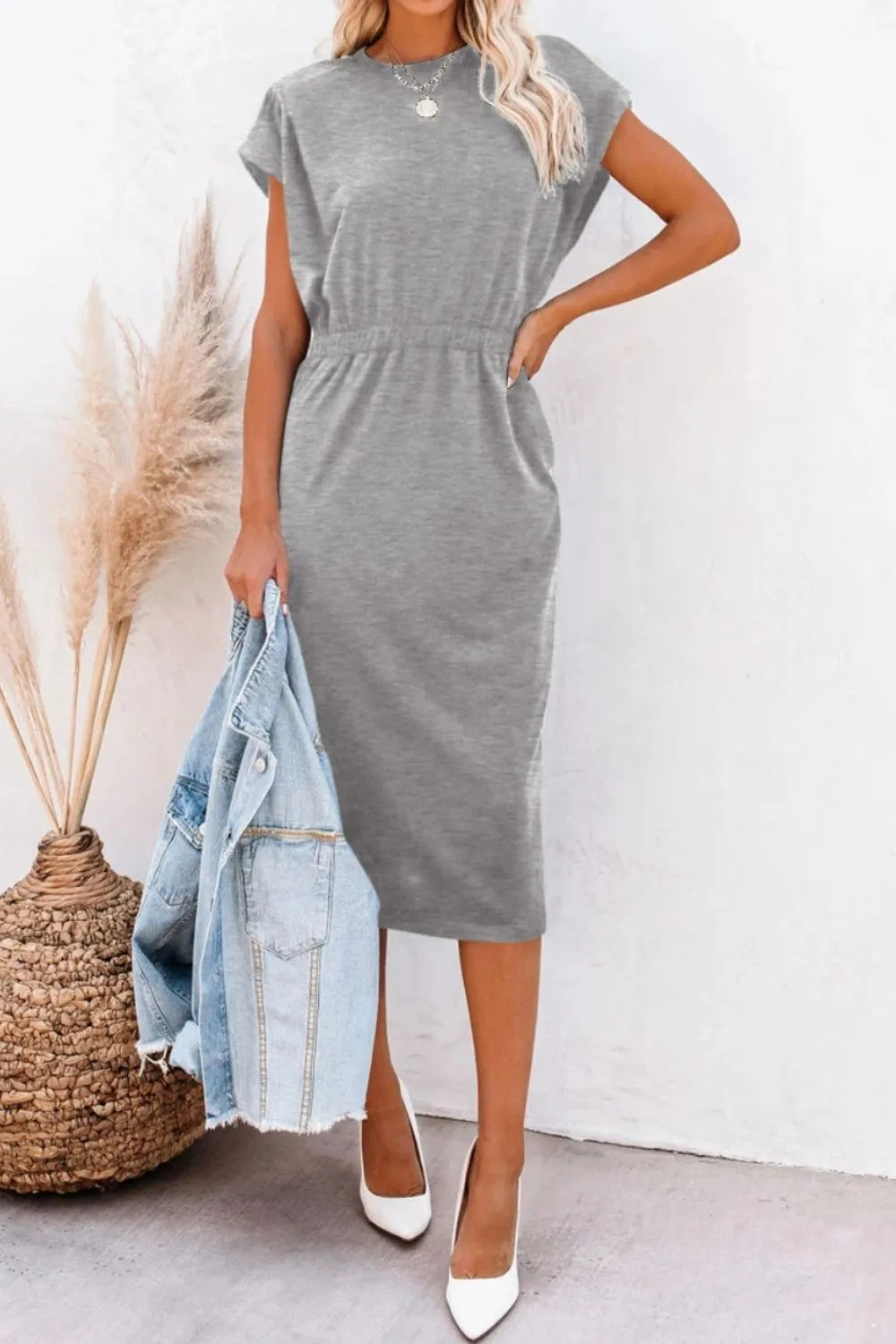 Pocketed Round Neck Cap Sleeve Dress sold by Charming Charlie product image thumbnail 4