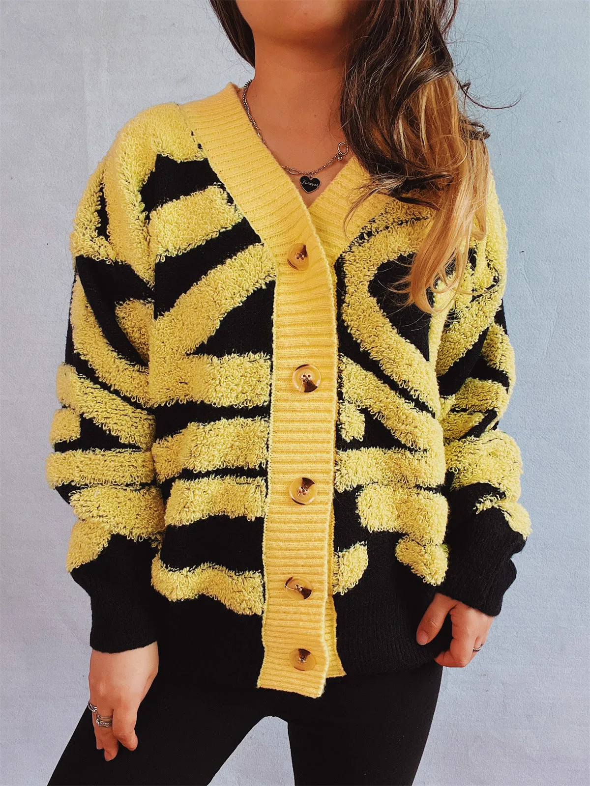 Contrast Button Up Long Sleeve Cardigan sold by Charming Charlie product image thumbnail 5