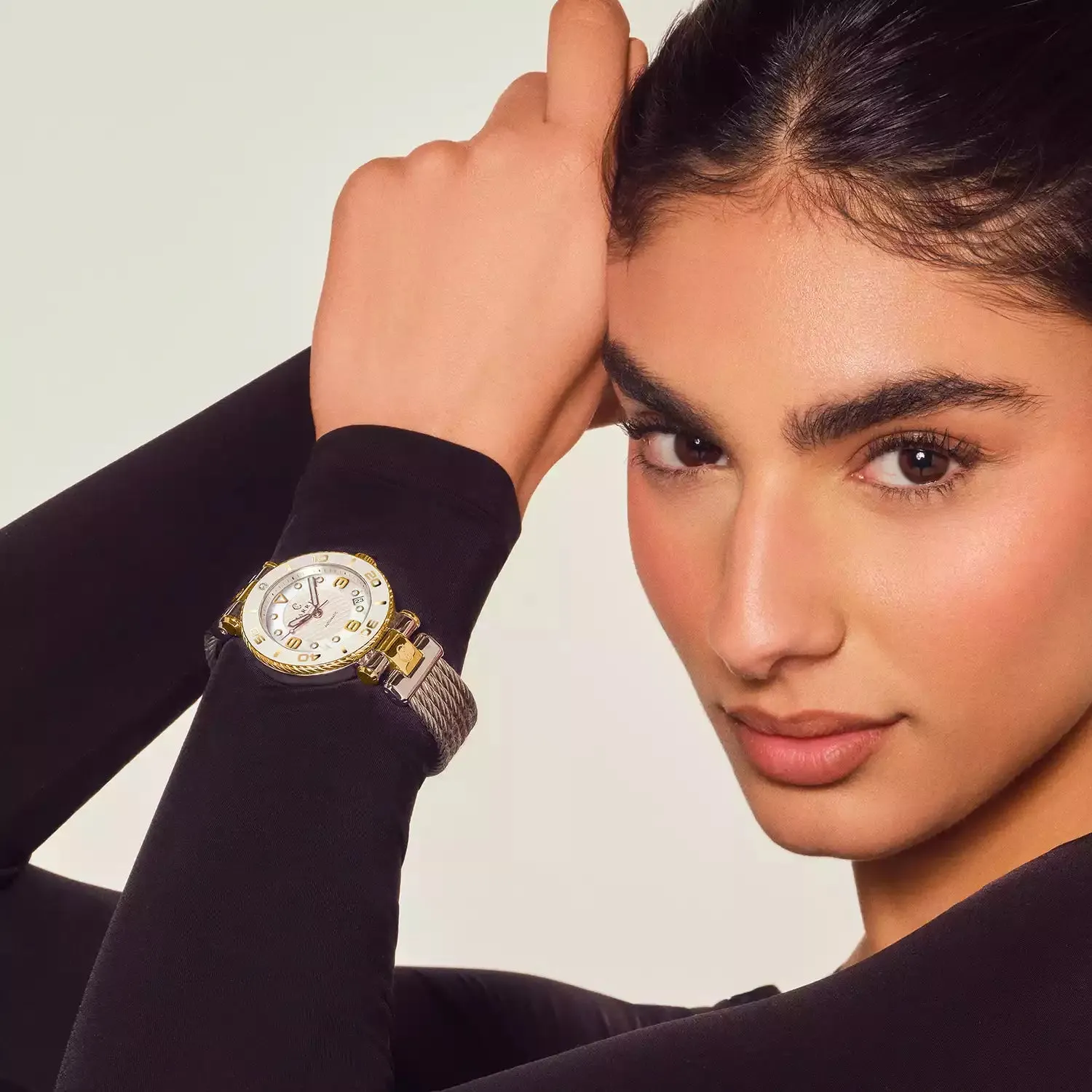 NAVIGATOR SURF, 36MM, AUTOMATIC CALIBRE, WHITE DIAL, WHITE BEZEL, STEEL CABLE INTERCHANGEABLE BRACELET sold by Charriol product image thumbnail 5