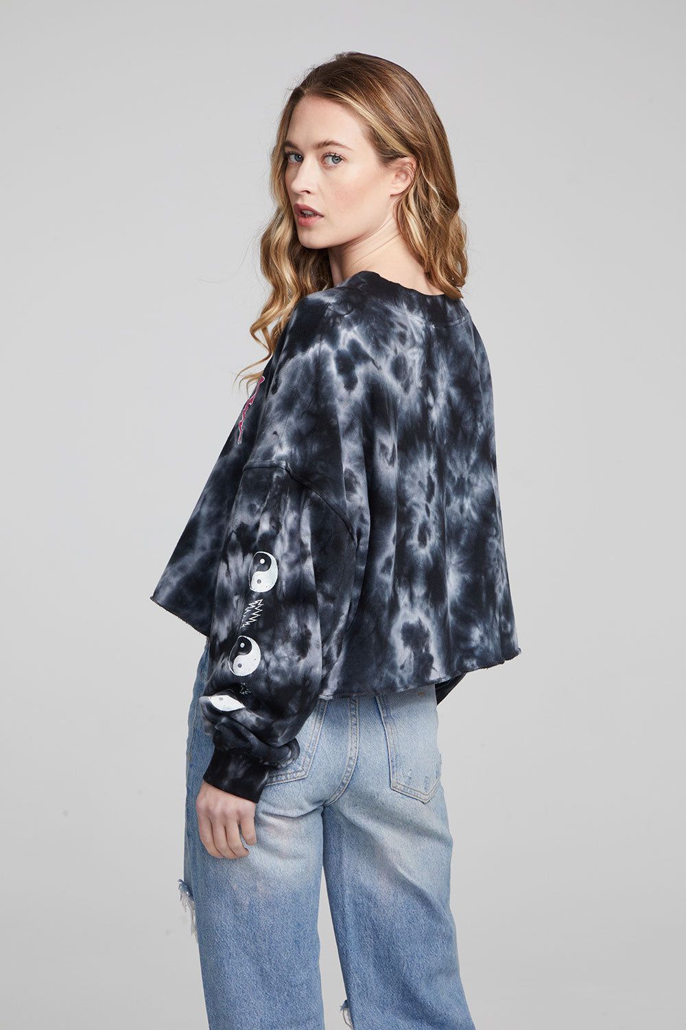 Grateful Dead Yin Yang Skull Pullover sold by Chaser product image thumbnail 2