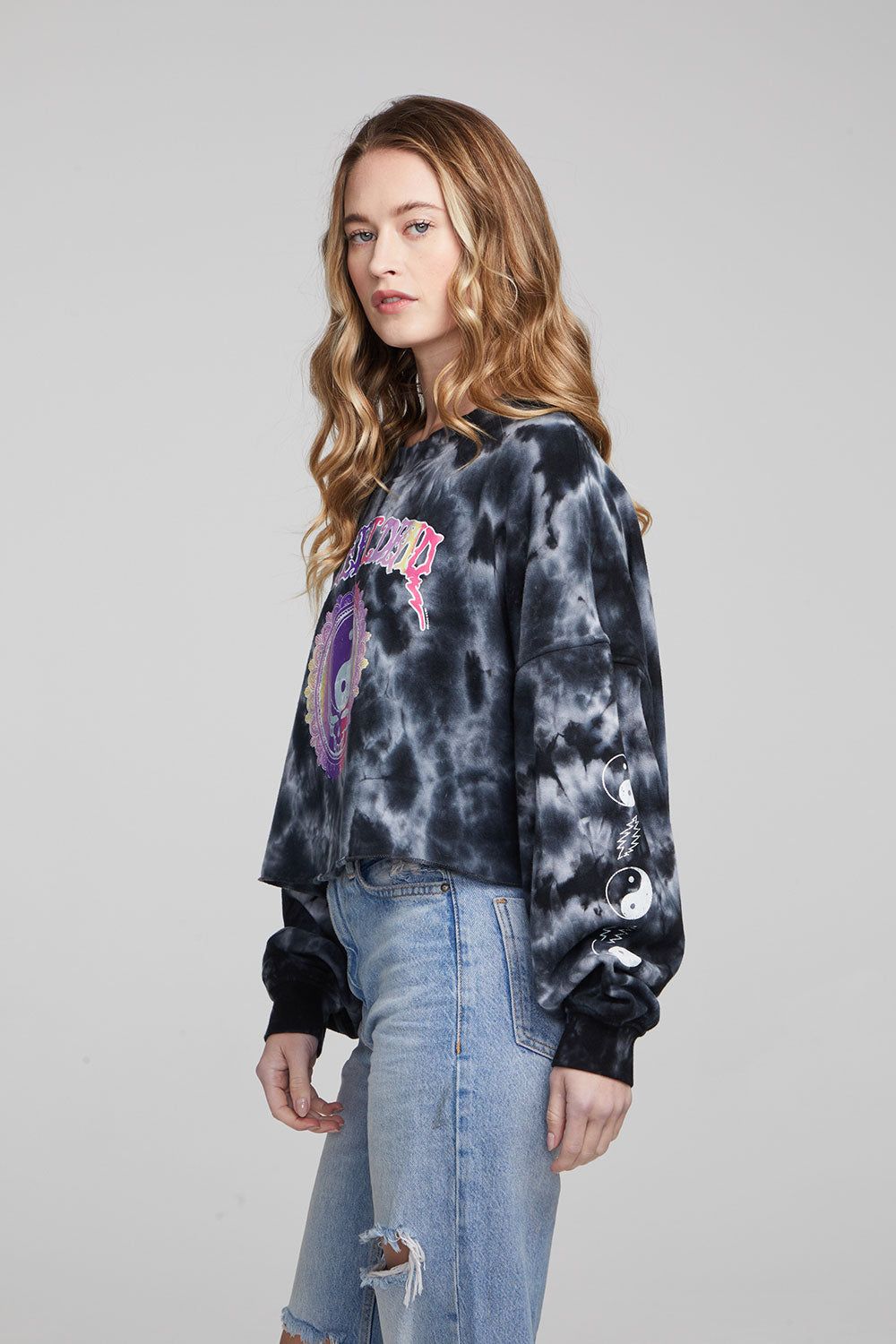Grateful Dead Yin Yang Skull Pullover sold by Chaser product image thumbnail 3