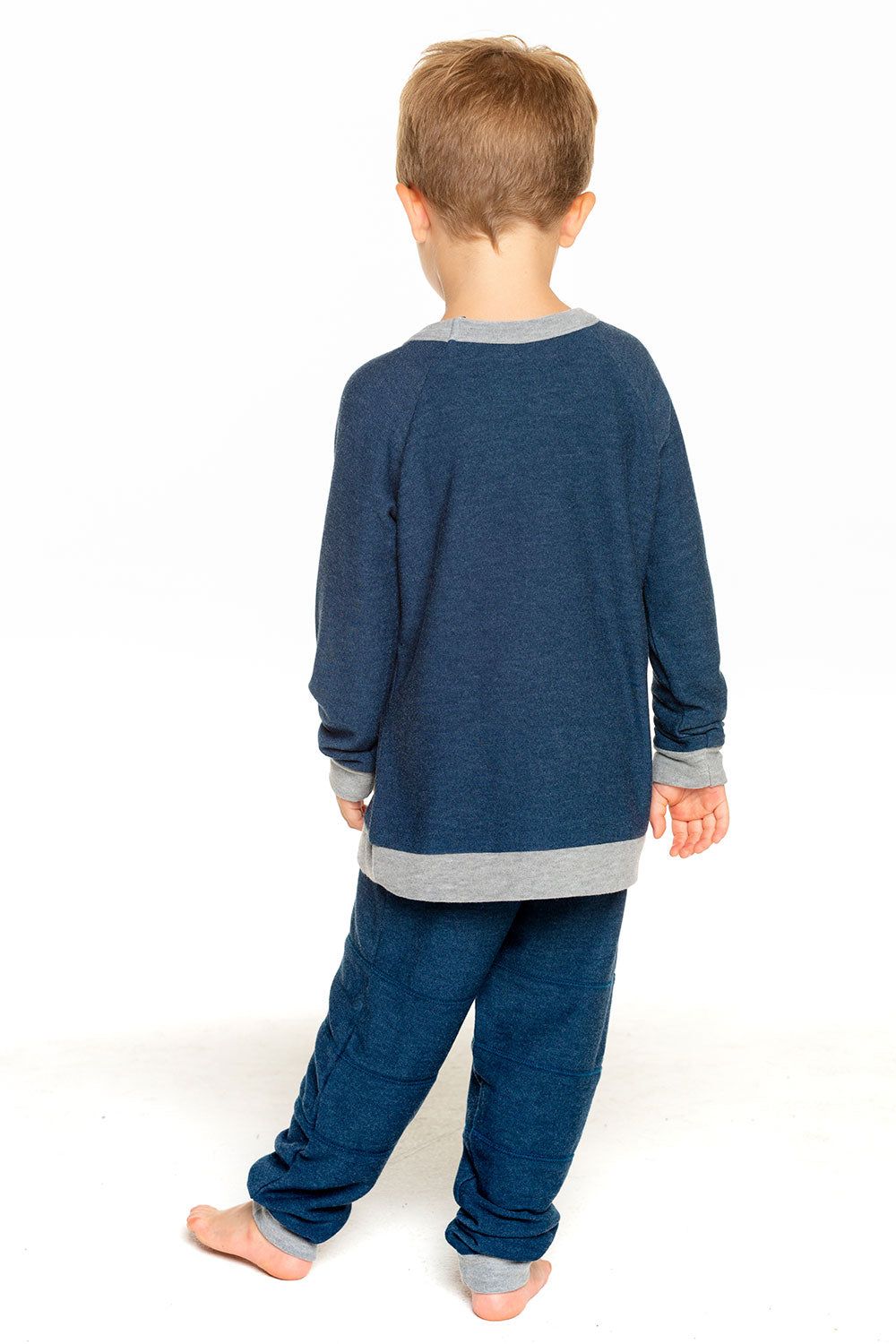 Boys Cozy Knit Long Sleeve Contrast Raglan Pullover with Pocket in Avalon sold by Chaser product image thumbnail 2