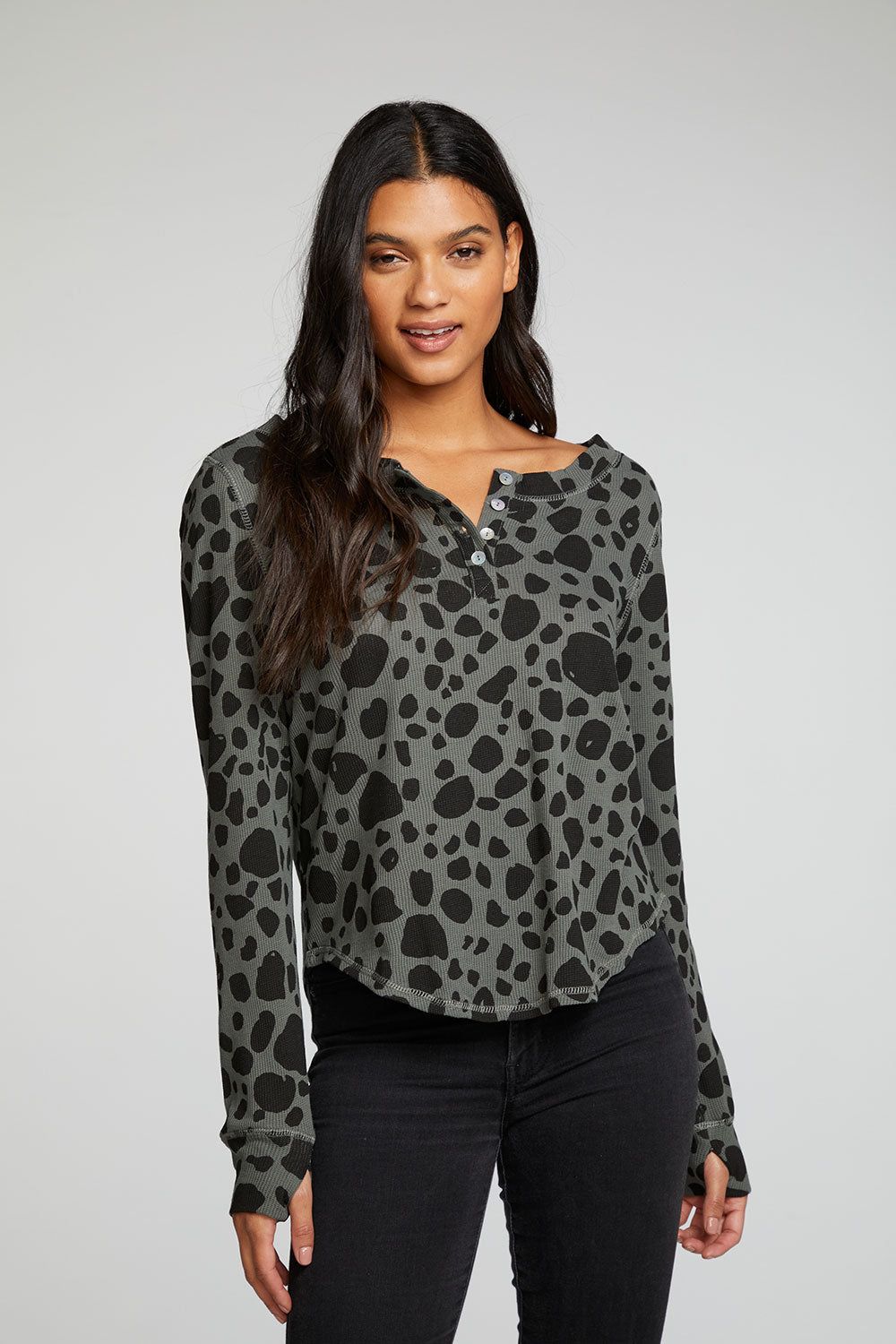 Heritage Waffle Long Sleeve Shirttail Henley with Thumbholes sold by Chaser product image thumbnail 2