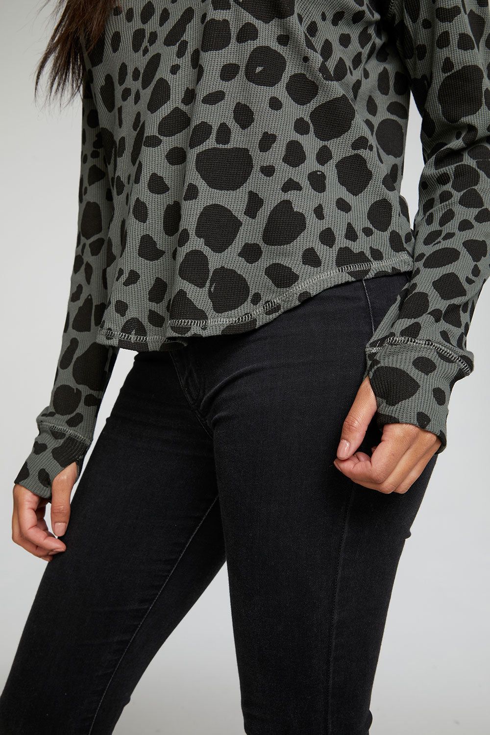 Heritage Waffle Long Sleeve Shirttail Henley with Thumbholes sold by Chaser product image thumbnail 3