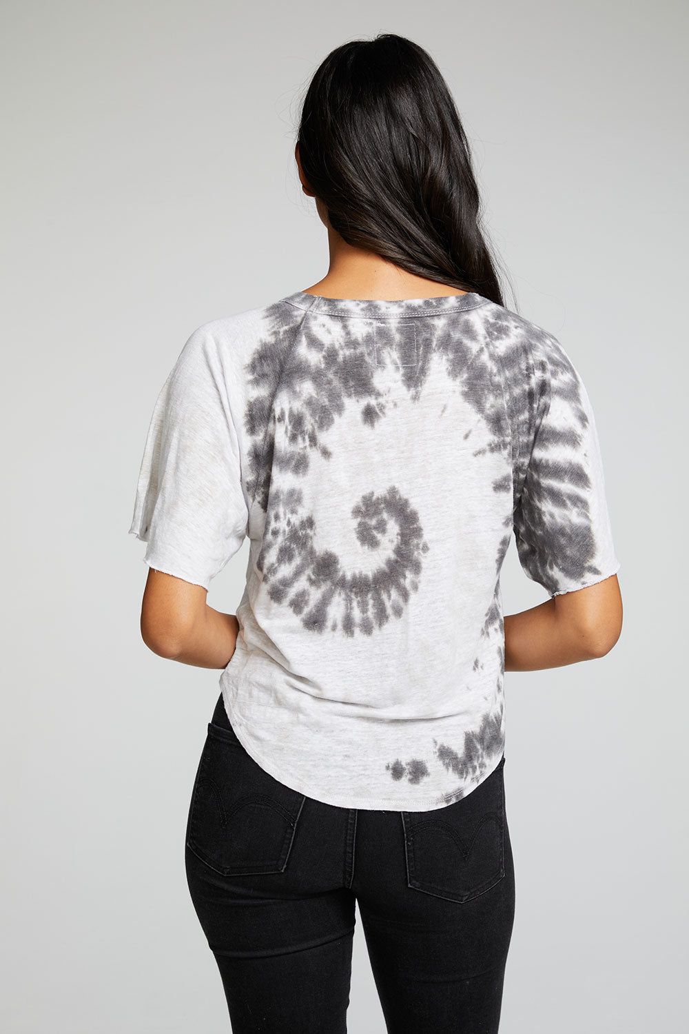 Linen Jersey Angel Sleeve Pocket Raglan Shirttail Tee sold by Chaser product image thumbnail 2