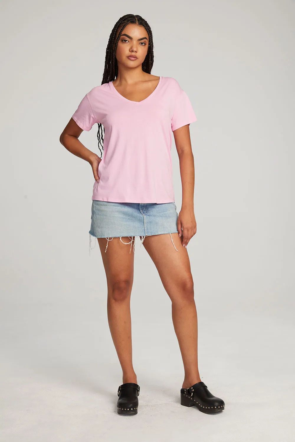 Everyday Essential Pastel Lavender V-neck Tee sold by Chaser product image thumbnail 5
