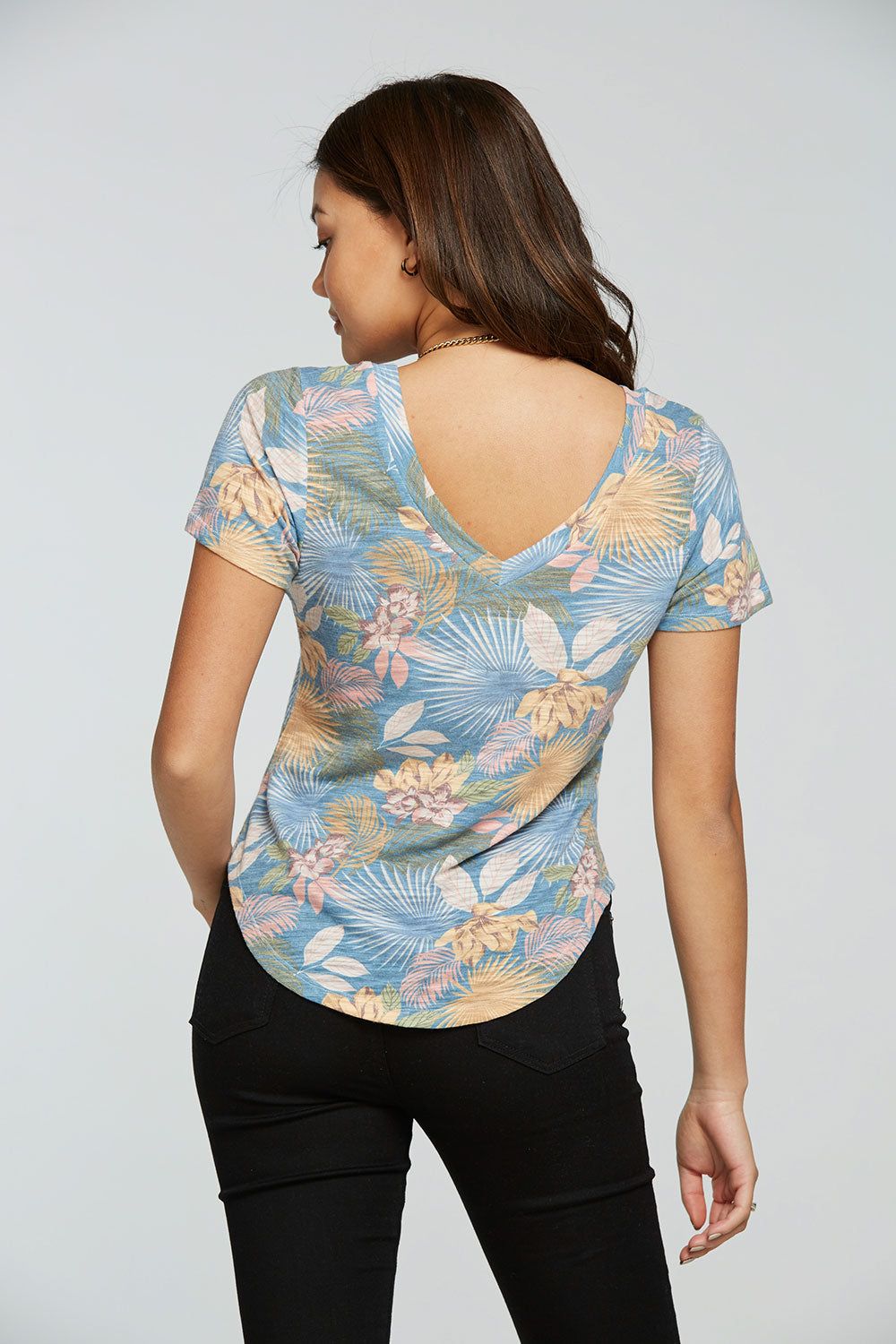 Slub Jersey Short Sleeve Double V Neck Shirttail Tee sold by Chaser product image thumbnail 2