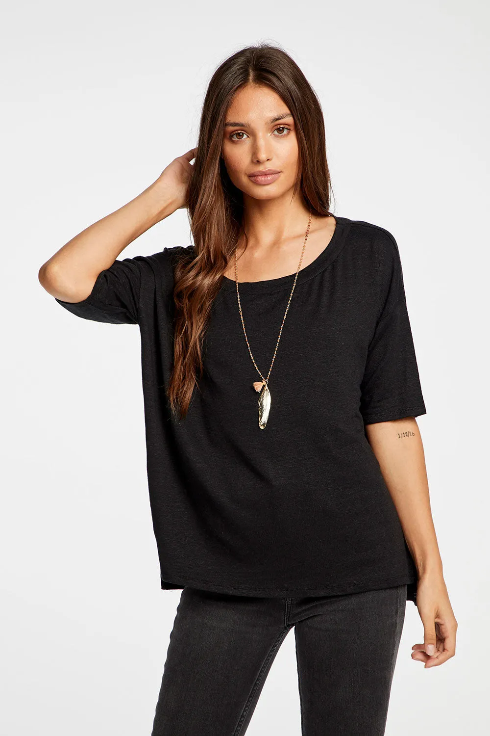 Linen Jersey Cropped Short Sleeve Boxy Hi Lo Tee sold by Chaser product image thumbnail 2