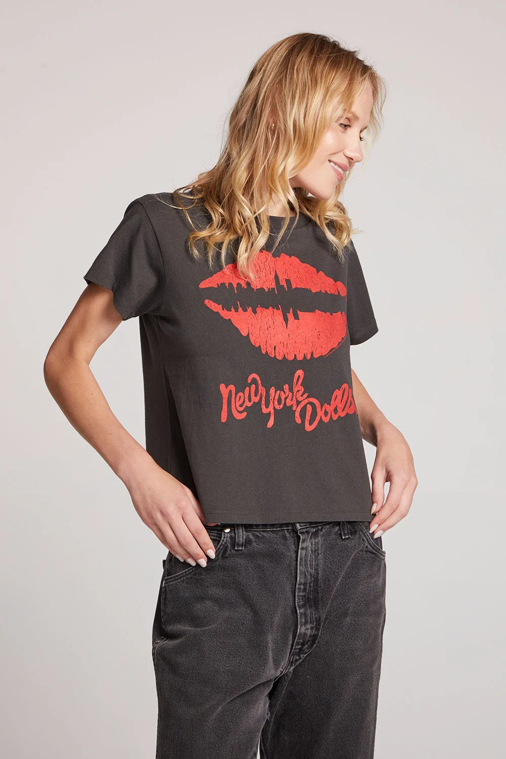 New York Dolls Lips Skyline Cropped Tee sold by Chaser product image thumbnail 3