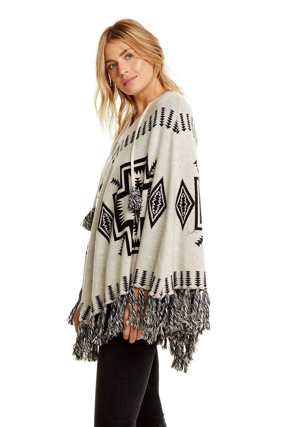Vintage Trading Blanket Sweater Fringe Poncho sold by Chaser product image thumbnail 4