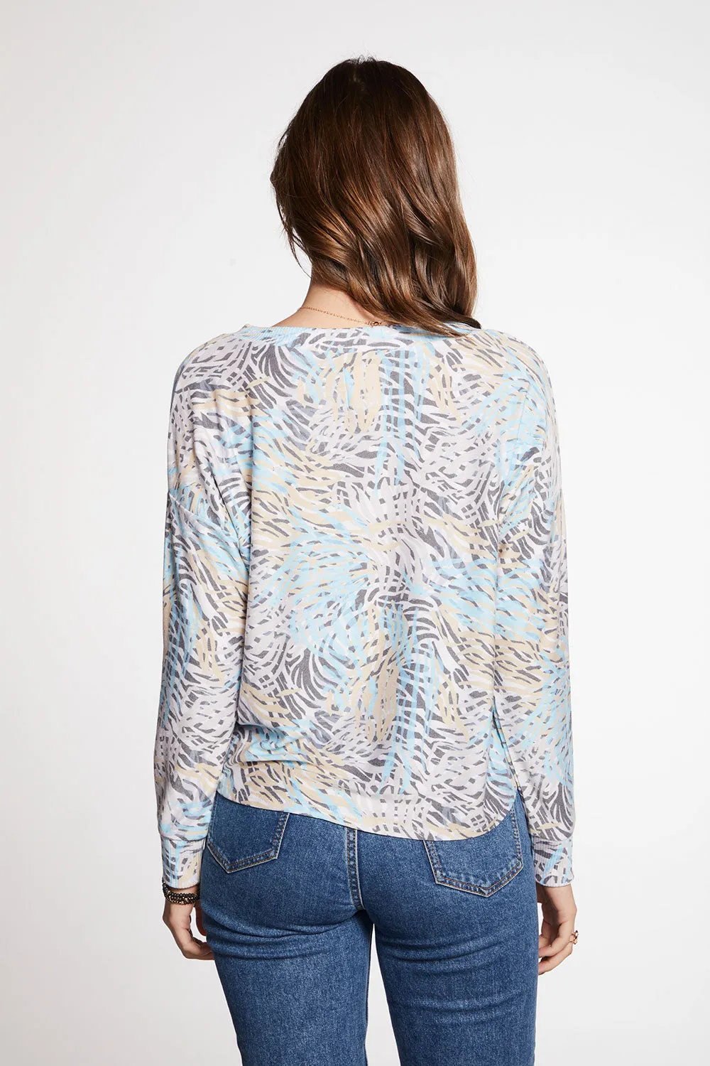 Cozy Knit Cropped Long Sleeve Drop Shoulder Hi Lo V Neck Pullover sold by Chaser product image thumbnail 2