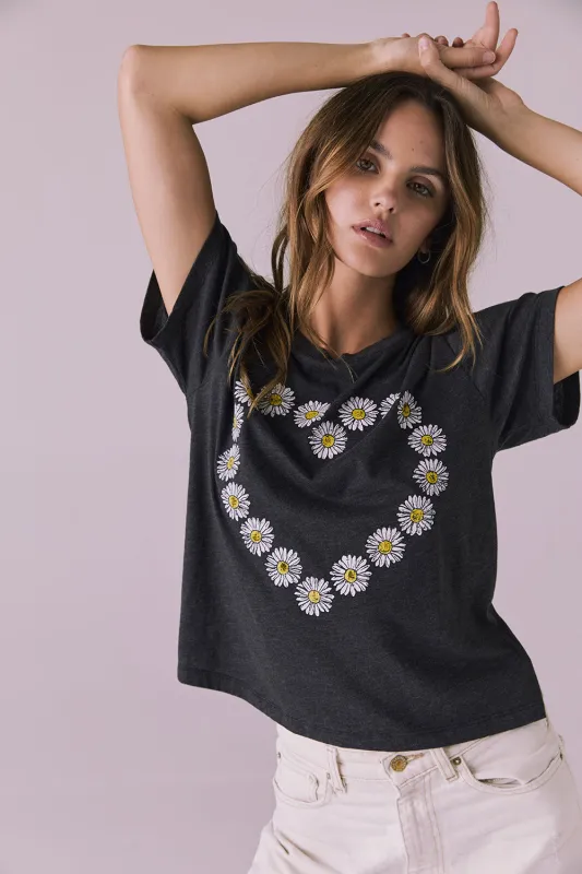 Daisy Heart Tee made by Chaser