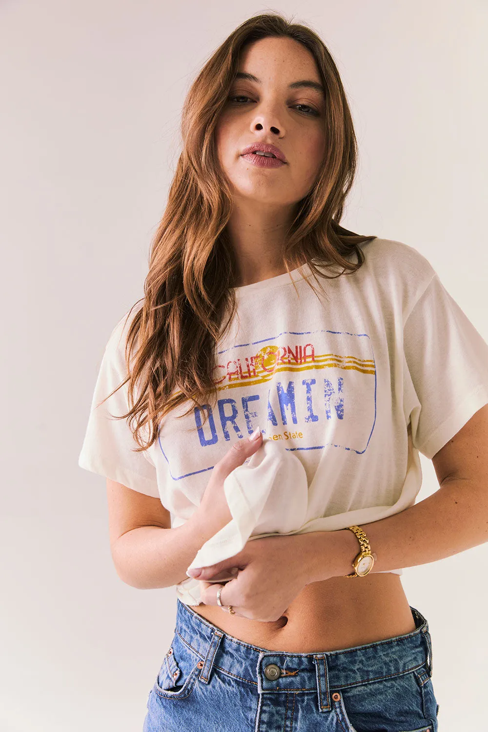 Cali Dreamin Tee sold by Chaser product image thumbnail 2