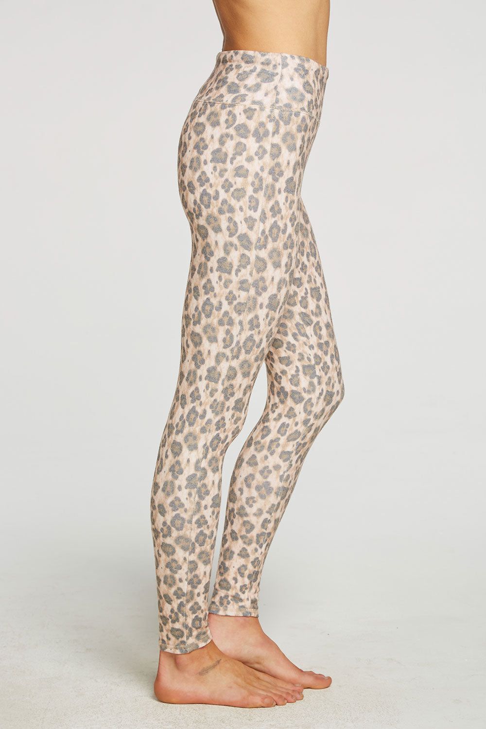 Recycled Bliss Knit Classic Legging sold by Chaser product image thumbnail 3