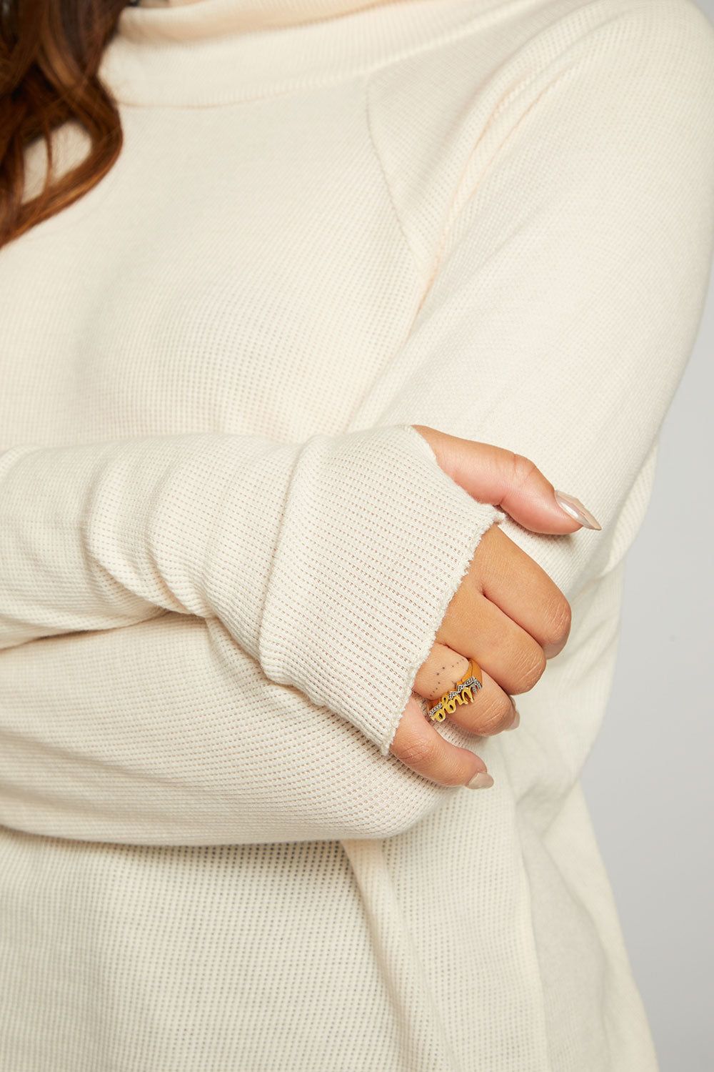 Heritage Waffle Long Sleeve Mock Neck Raglan Tee With Thumbhole sold by Chaser product image thumbnail 5