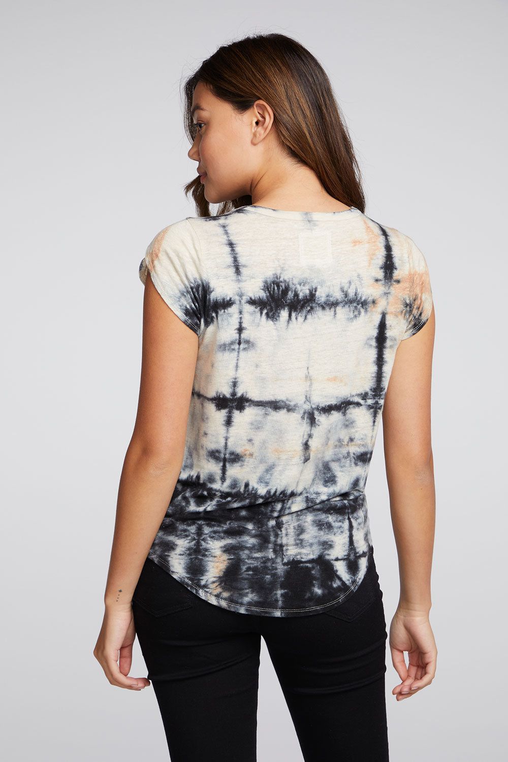 Linen Jersey Tulip Sleeve Crew Neck Shirttail Tee sold by Chaser product image thumbnail 3