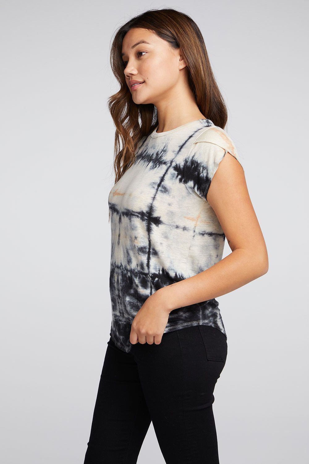 Linen Jersey Tulip Sleeve Crew Neck Shirttail Tee sold by Chaser product image thumbnail 2