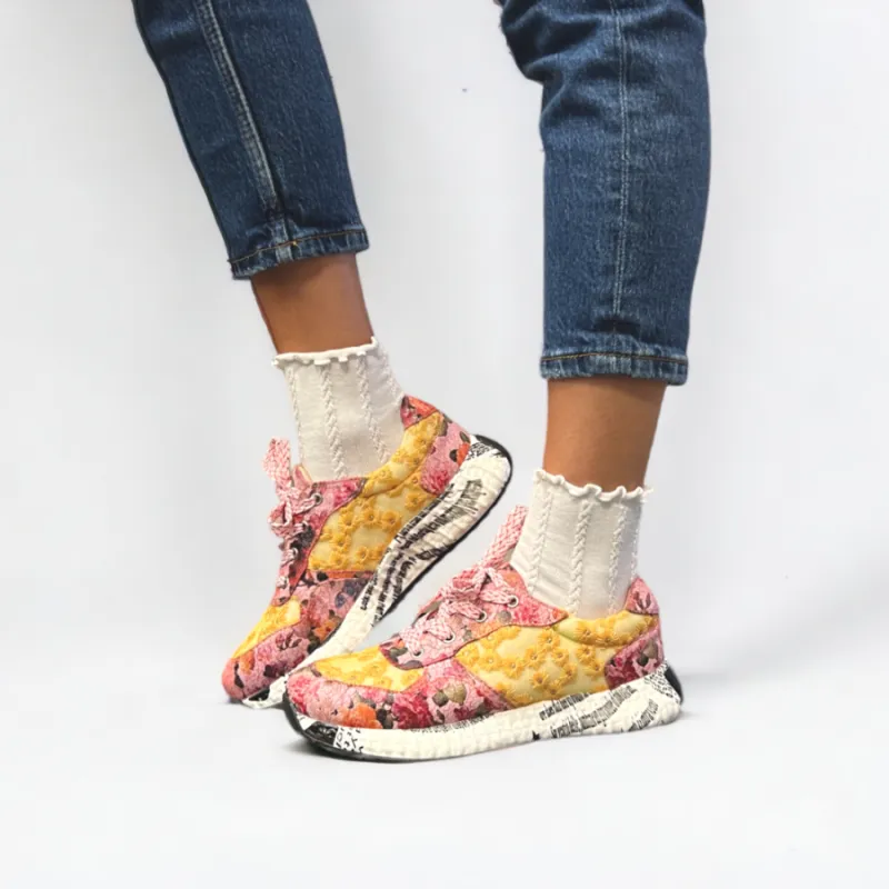 Knitty Knit Socks sold by chelsea crew