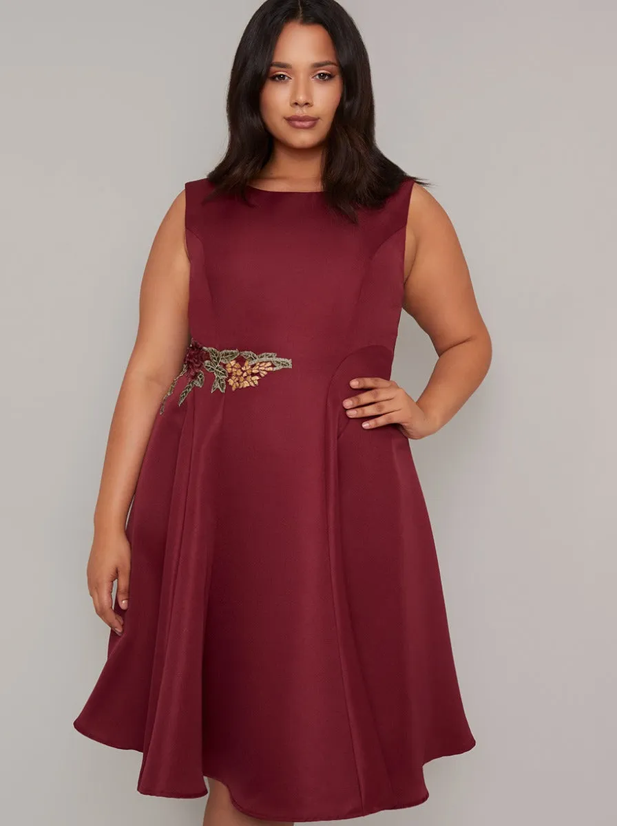 Plus Size Applique Midi Dress in Red sold by Chi Chi London product image thumbnail 4