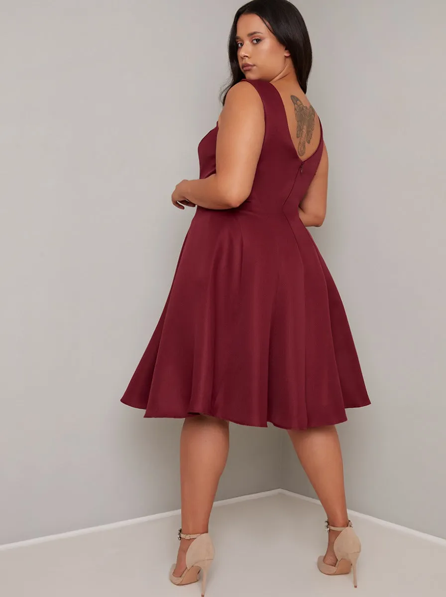 Plus Size Applique Midi Dress in Red sold by Chi Chi London product image thumbnail 3