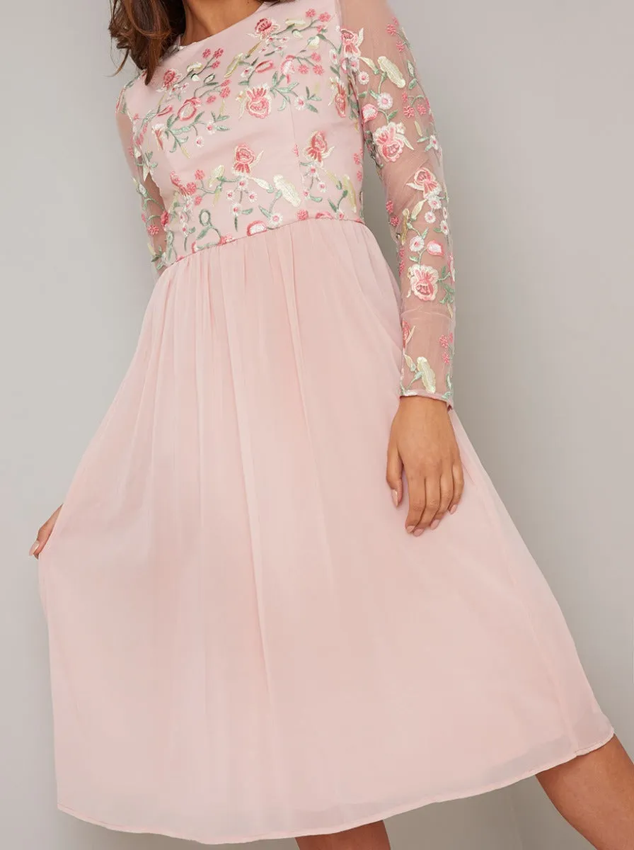 Long Sleeved Floral Lace Midi Dress in Pink sold by Chi Chi London product image thumbnail 4