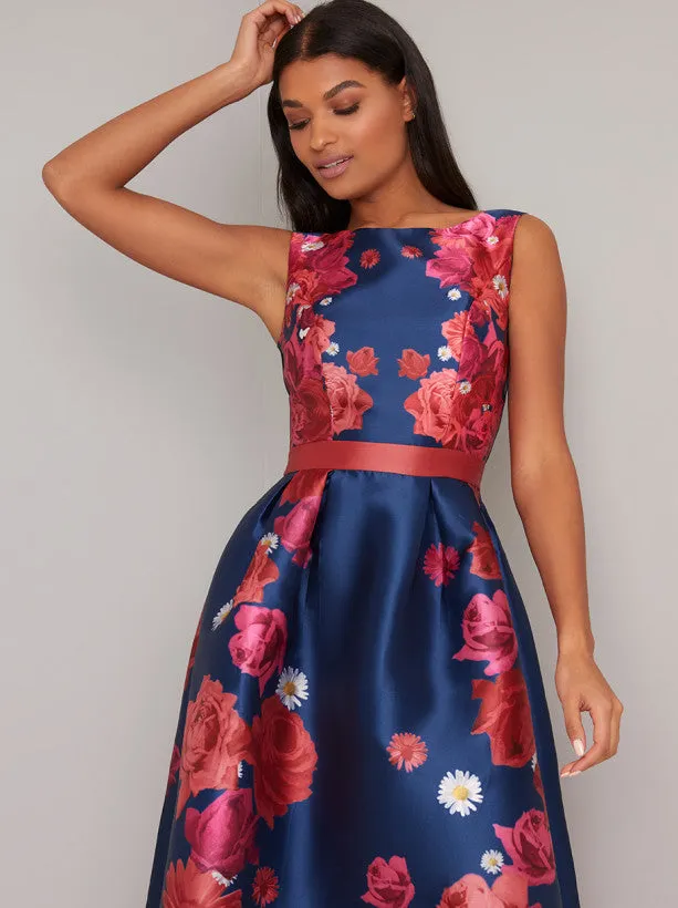 Dip Hem Floral Print Dress in Blue sold by Chi Chi London product image thumbnail 2