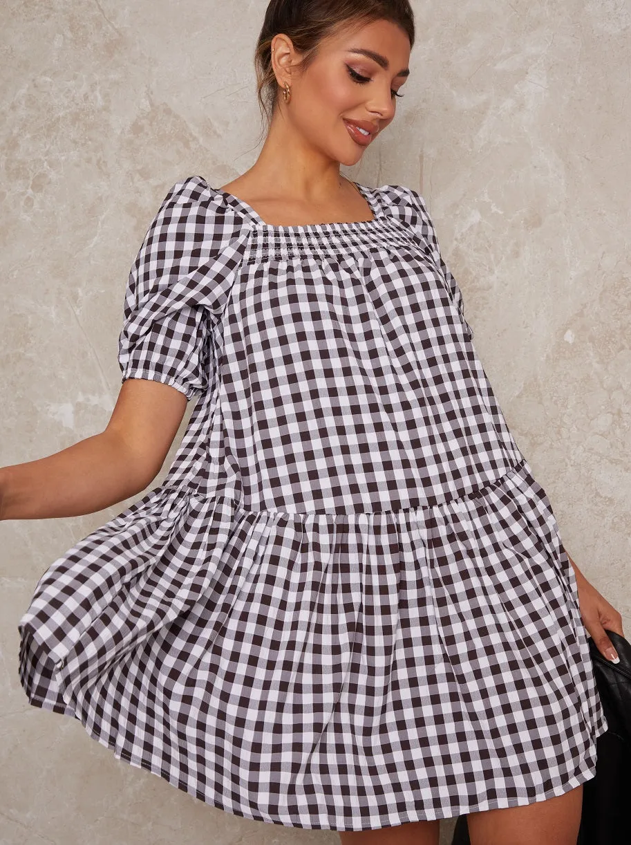 Square Neck Gingham Smock Dress in Black sold by Chi Chi London product image thumbnail 4