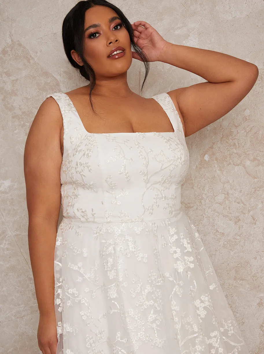 Plus Size Sleeveless Lace Midi Wedding Dress in White sold by Chi Chi London product image thumbnail 4