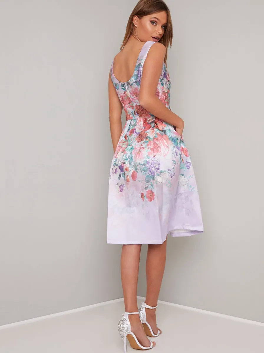 Digital Floral Print Midi Dress in Purple sold by Chi Chi London product image thumbnail 4