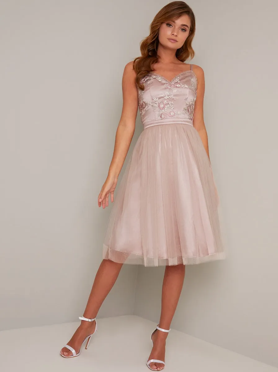 Cami Strap Vintage Lace Bodice Midi Dress in Pink sold by Chi Chi London product image thumbnail 2
