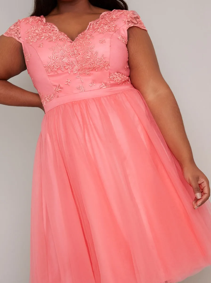 Chi Chi Curve Nika Dress sold by Chi Chi London product image thumbnail 4