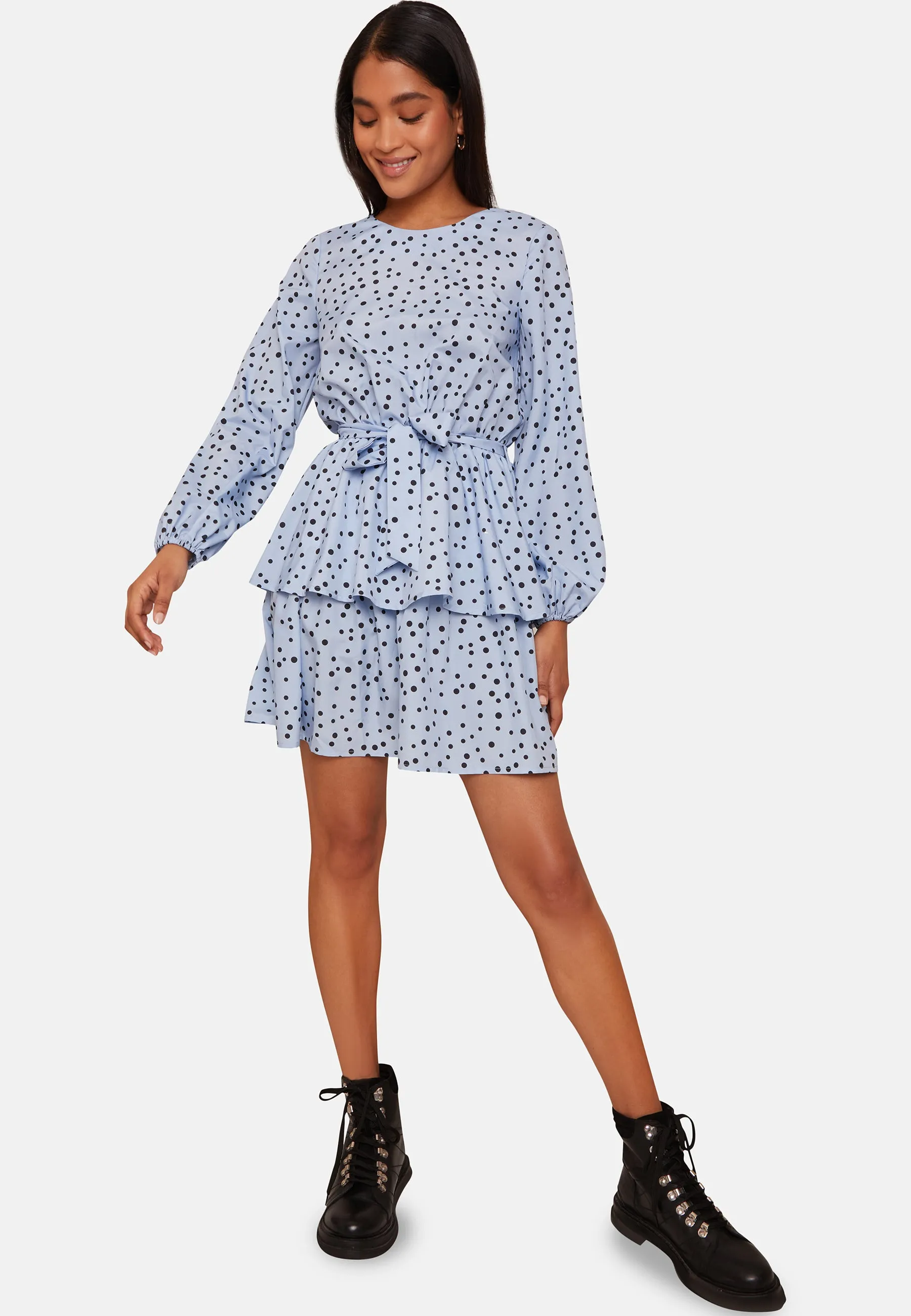 Long Sleeve Spot Print Mini Dress in Blue sold by Chi Chi London product image thumbnail 4