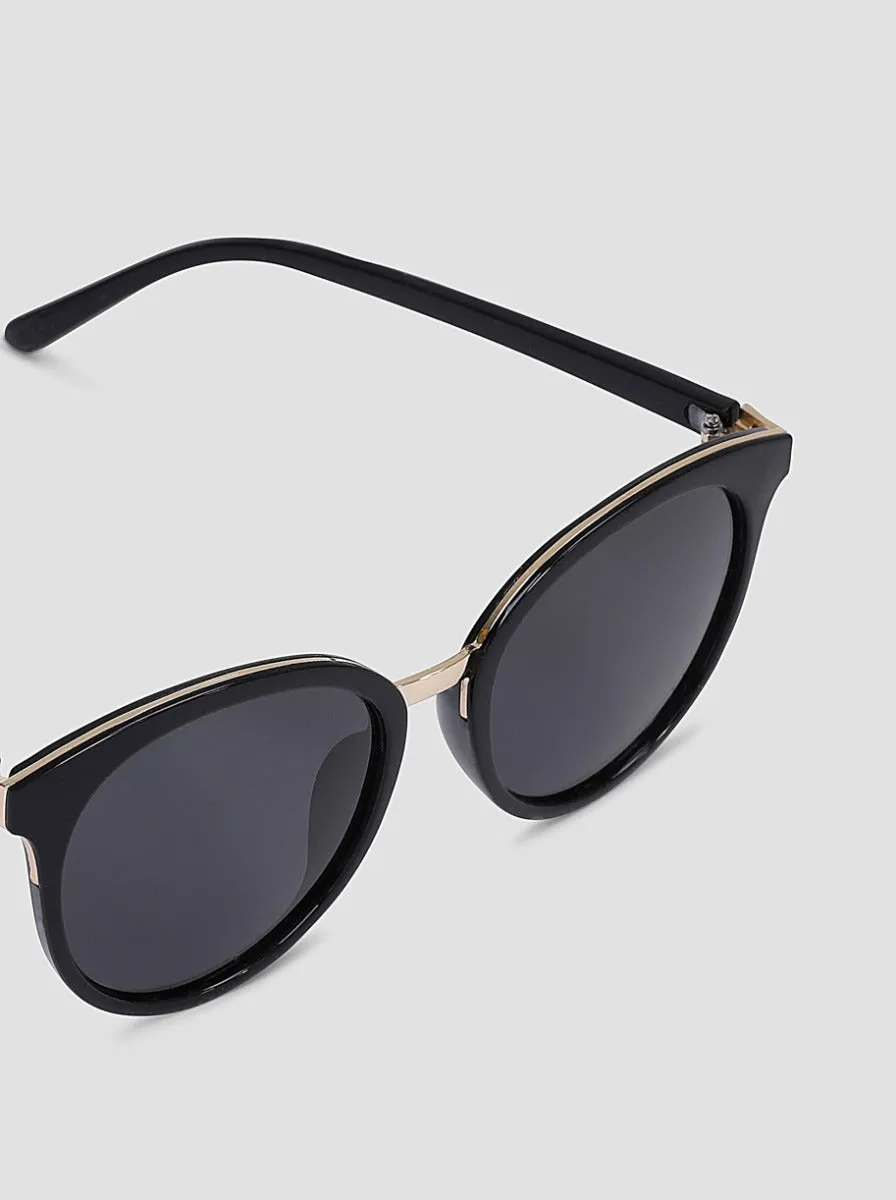 Chi Chi Layla Sunglasses sold by Chi Chi London product image thumbnail 3