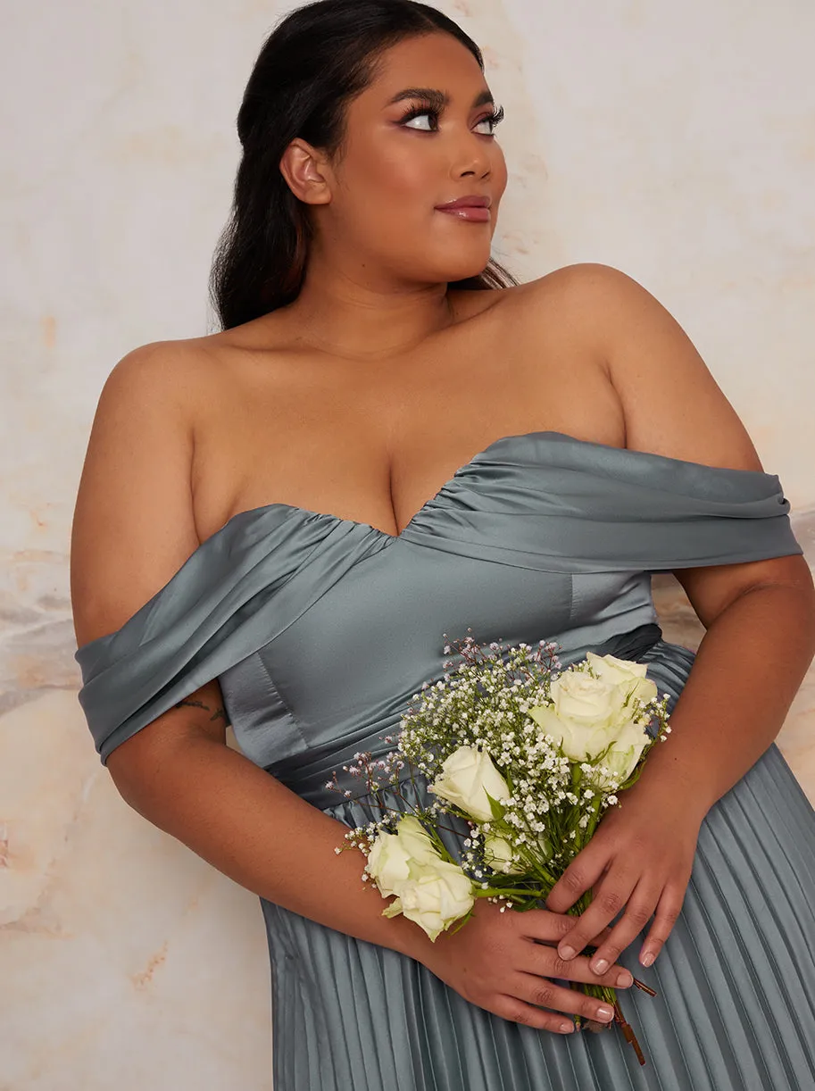 Plus Size Bardot Pleated Maxi Dress in Green sold by Chi Chi London product image thumbnail 3