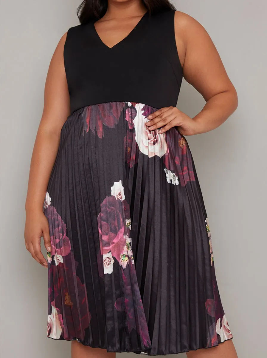 Plus Size Contrast Floral Pleat Midi Dress in Black sold by Chi Chi London product image thumbnail 2