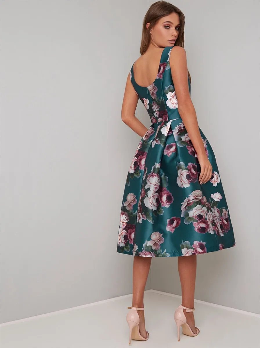 Floral Bold Print Midi Dress In Green sold by Chi Chi London product image thumbnail 3
