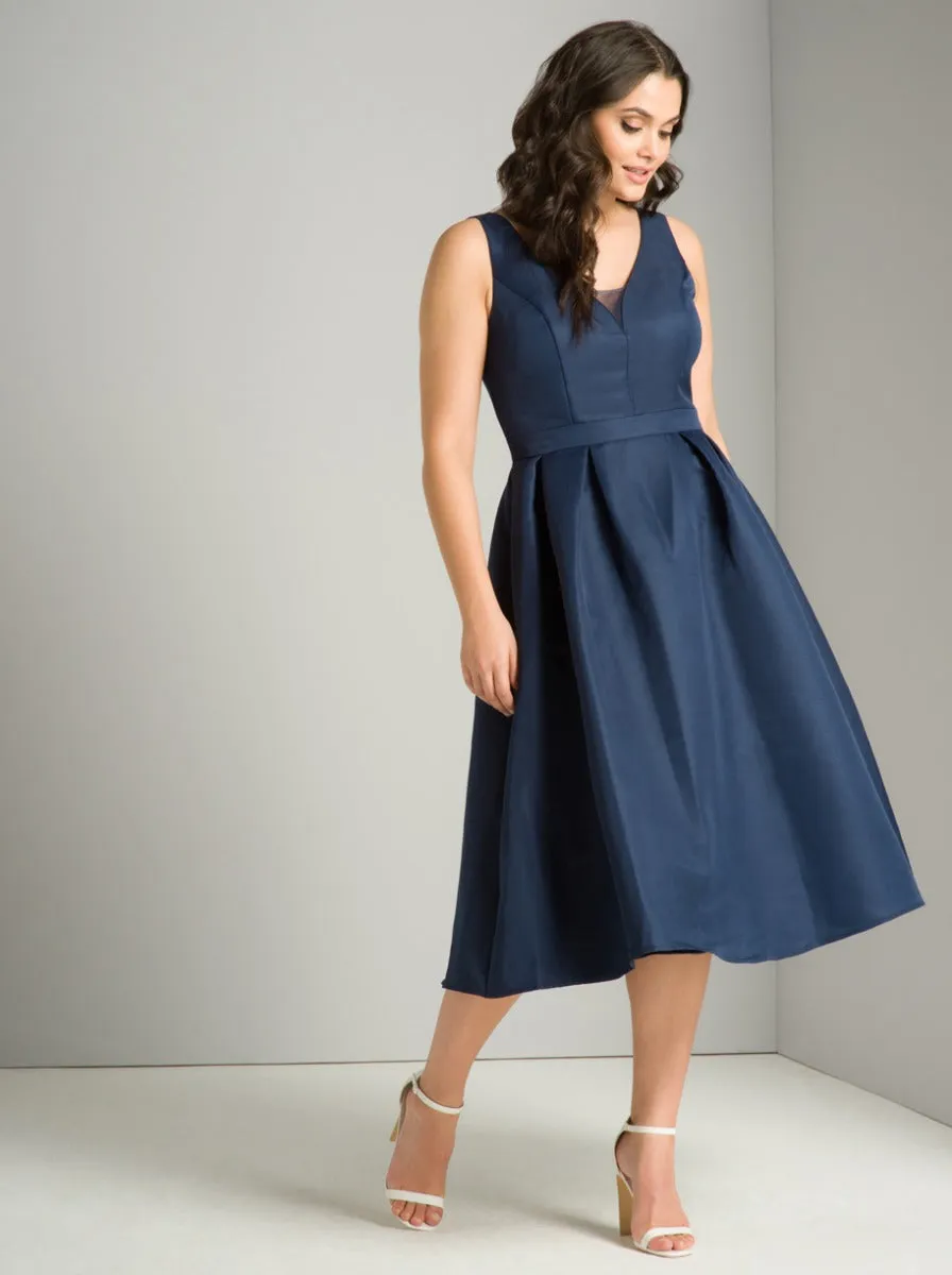 Chi Chi Curve Binky Dress sold by Chi Chi London product image thumbnail 2