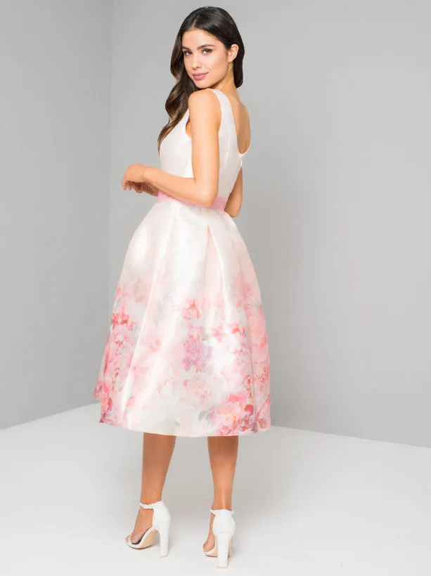 Digital Print Sleeveless Midi Dress in Pink sold by Chi Chi London product image thumbnail 4