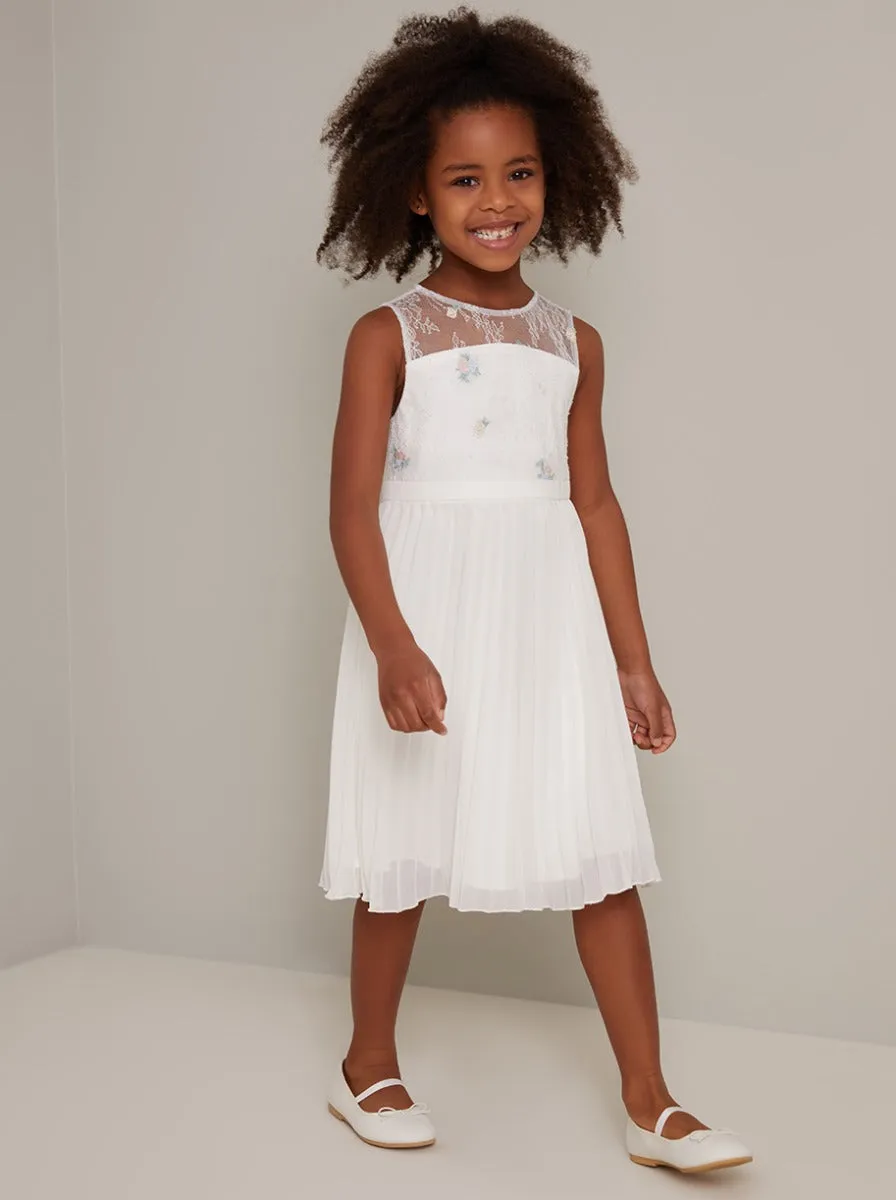 Girls Lace Pleated Midi Dress In White sold by Chi Chi London product image thumbnail 2