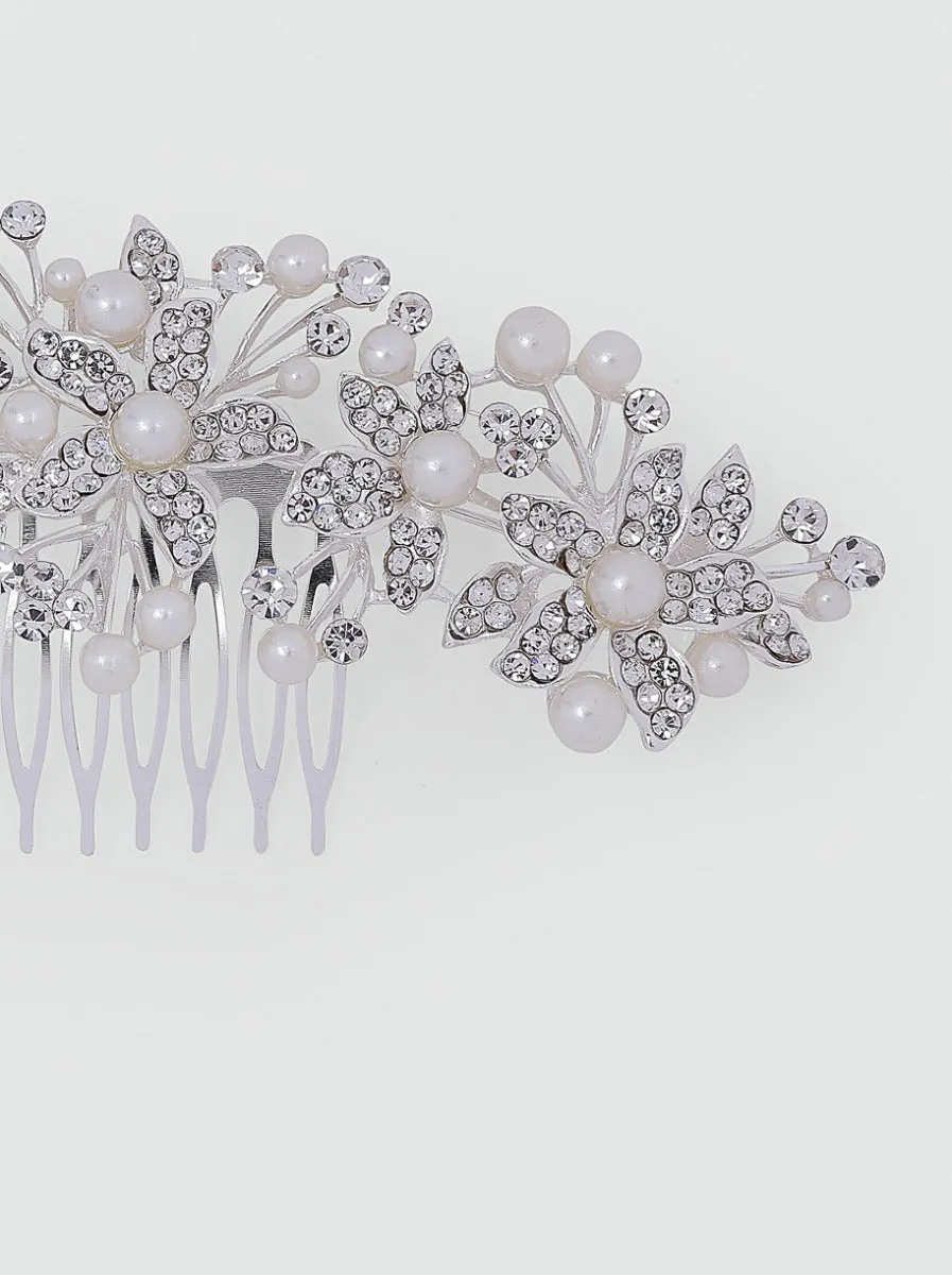 Chi Chi Yoana Hair Piece sold by Chi Chi London product image thumbnail 4