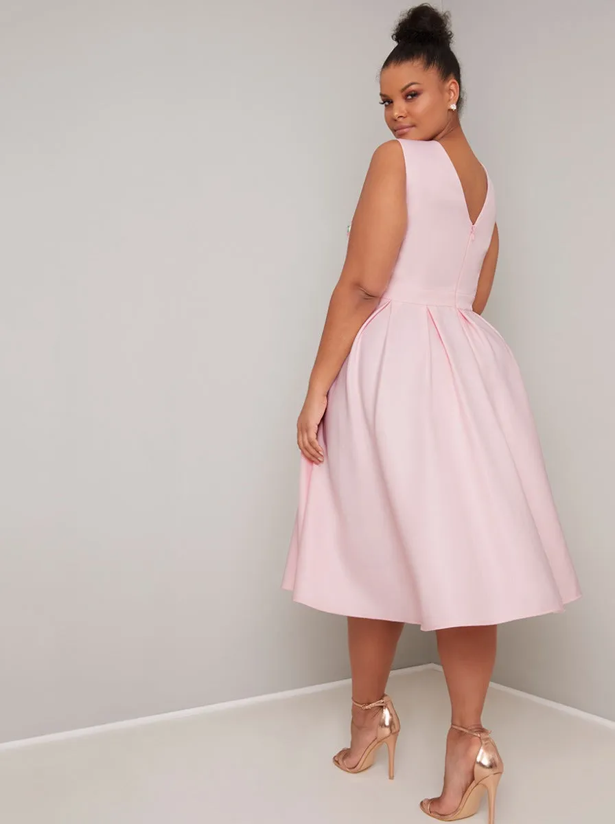 Chi Chi Curve Kylee Dress sold by Chi Chi London product image thumbnail 4