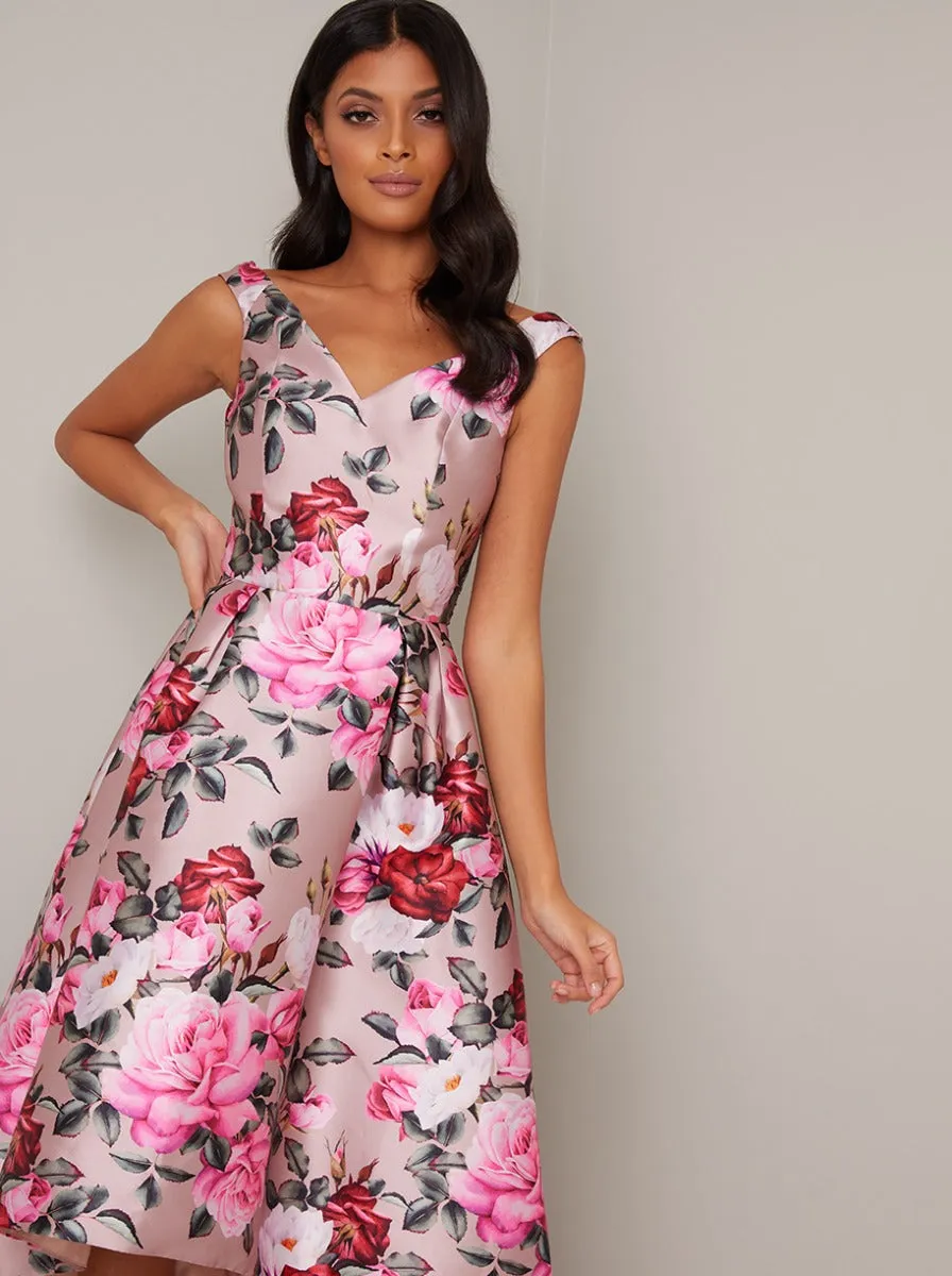 V Neck Floral Print Pleat Dip Hem Midi Dress in Brown sold by Chi Chi London product image thumbnail 3