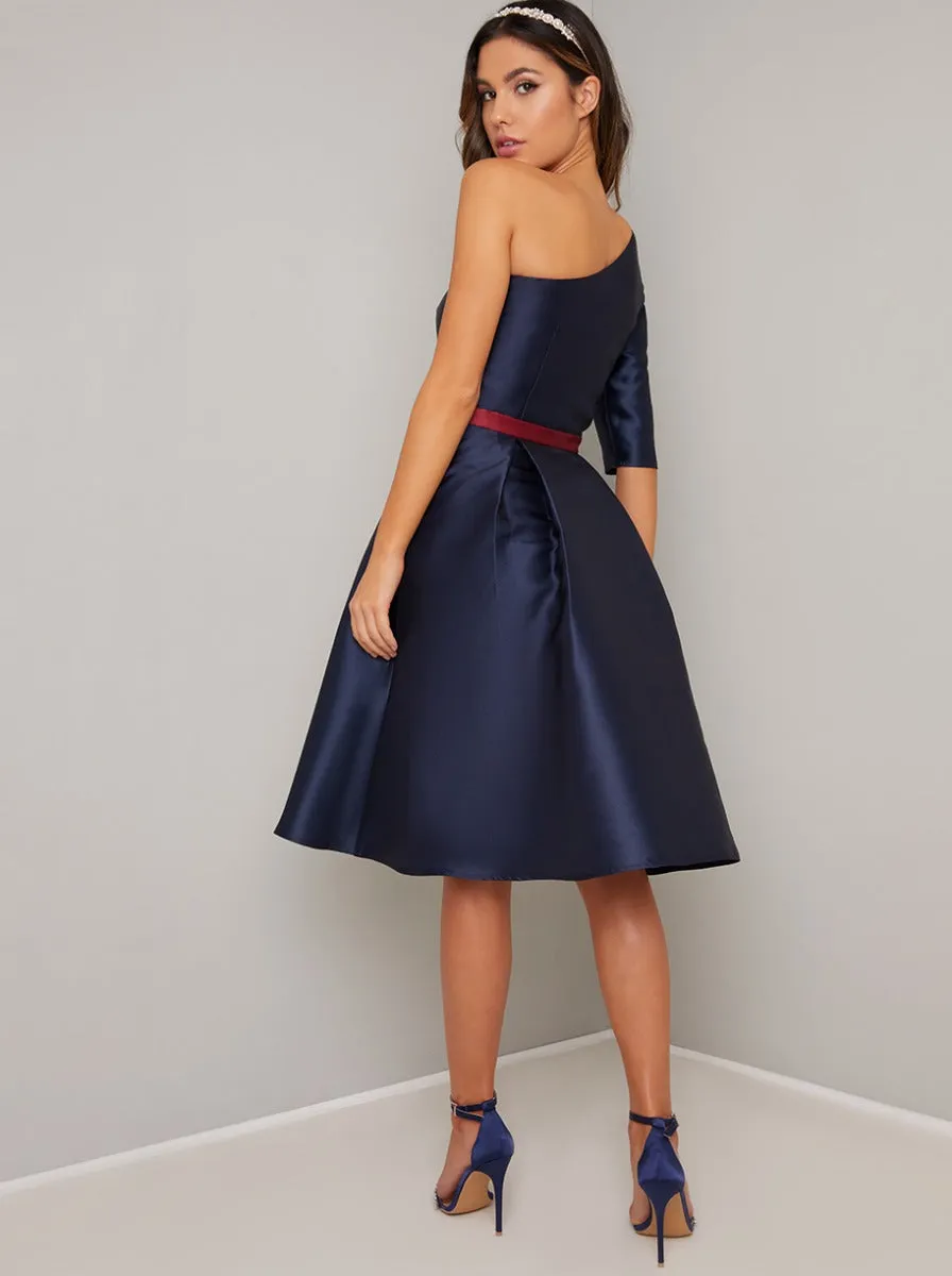 Floral Print Midi Dress in Blue sold by Chi Chi London product image thumbnail 4