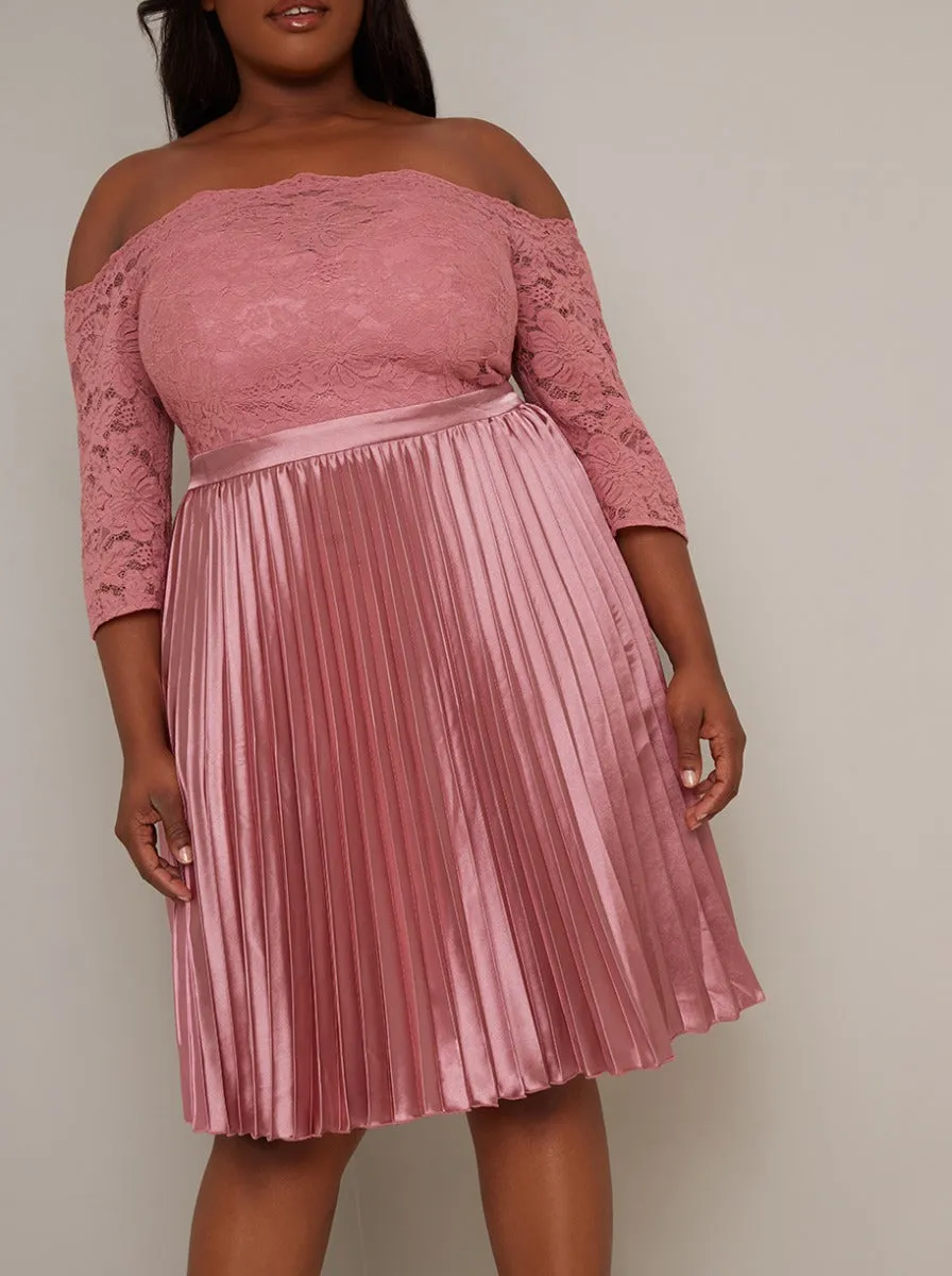 Plus Size Bardot Lace 3/4 Sleeve Midi Dress in Pink sold by Chi Chi London product image thumbnail 3