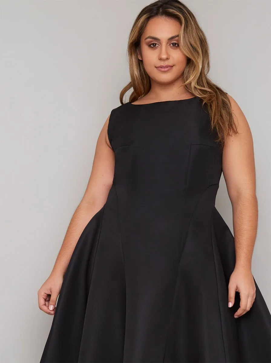 Chi Chi Curve Ellie Dress sold by Chi Chi London product image thumbnail 3