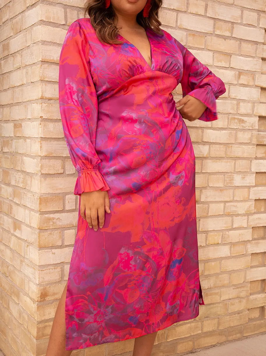 Plus Size Long Sleeve V Neck Floral Print Dress in Pink sold by Chi Chi London product image thumbnail 4